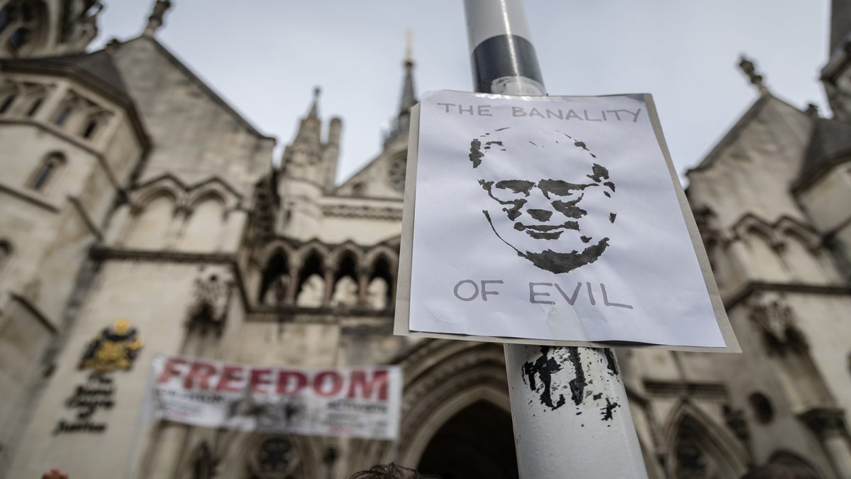 Nemo judex in causa sua - I shall not be judge of my own cause.  This Court is not a Court of penal jurisdiction.